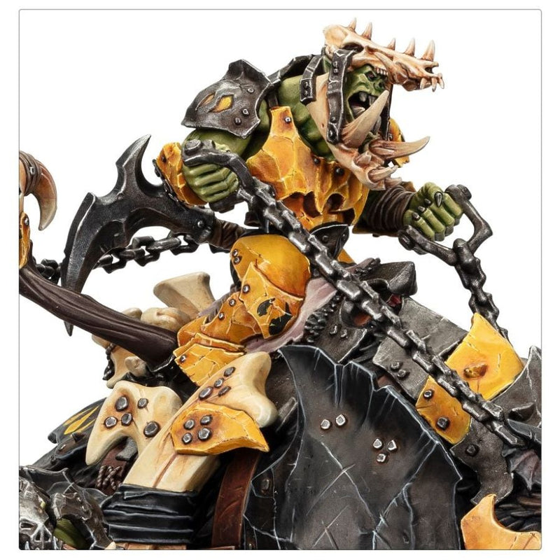 Tuskboss on Maw-Grunta - Age of Sigmar: Orruk Warclans